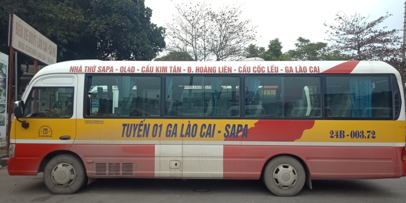Xe buýt Lào Cai